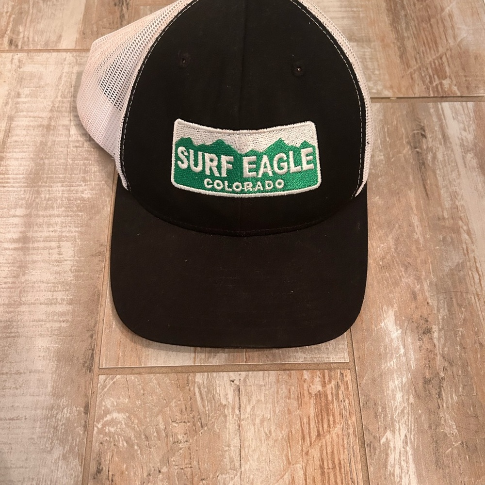 Black and White Surf Eagle Cap